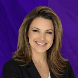 Dr. Ana Carolina de Nadai, MD